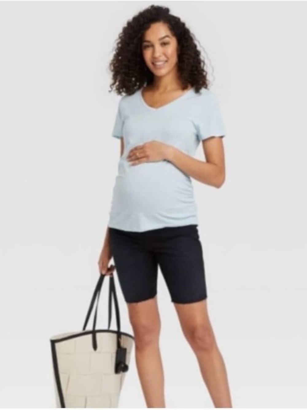 Ingrid & Isabel Maternity Bermuda Denim Jean Shorts Size 2 Black